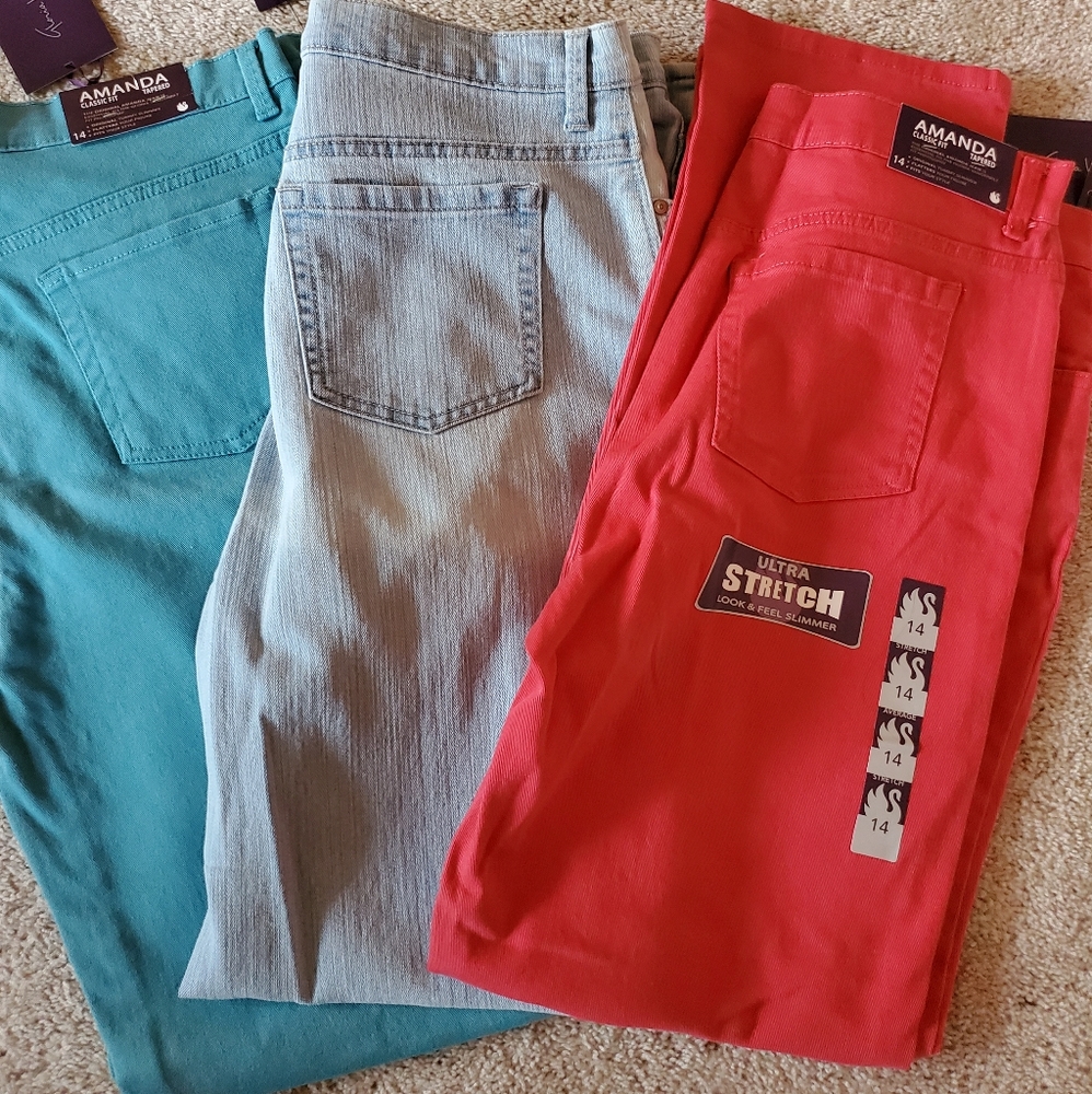 3 pairs Amanda stretch jeans Gloria Vanderbilt